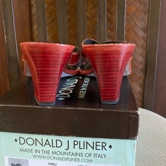 DONALD J. PLINER ***RARE*** “Viru” Red Kogi 11M - Picture 4 of 8